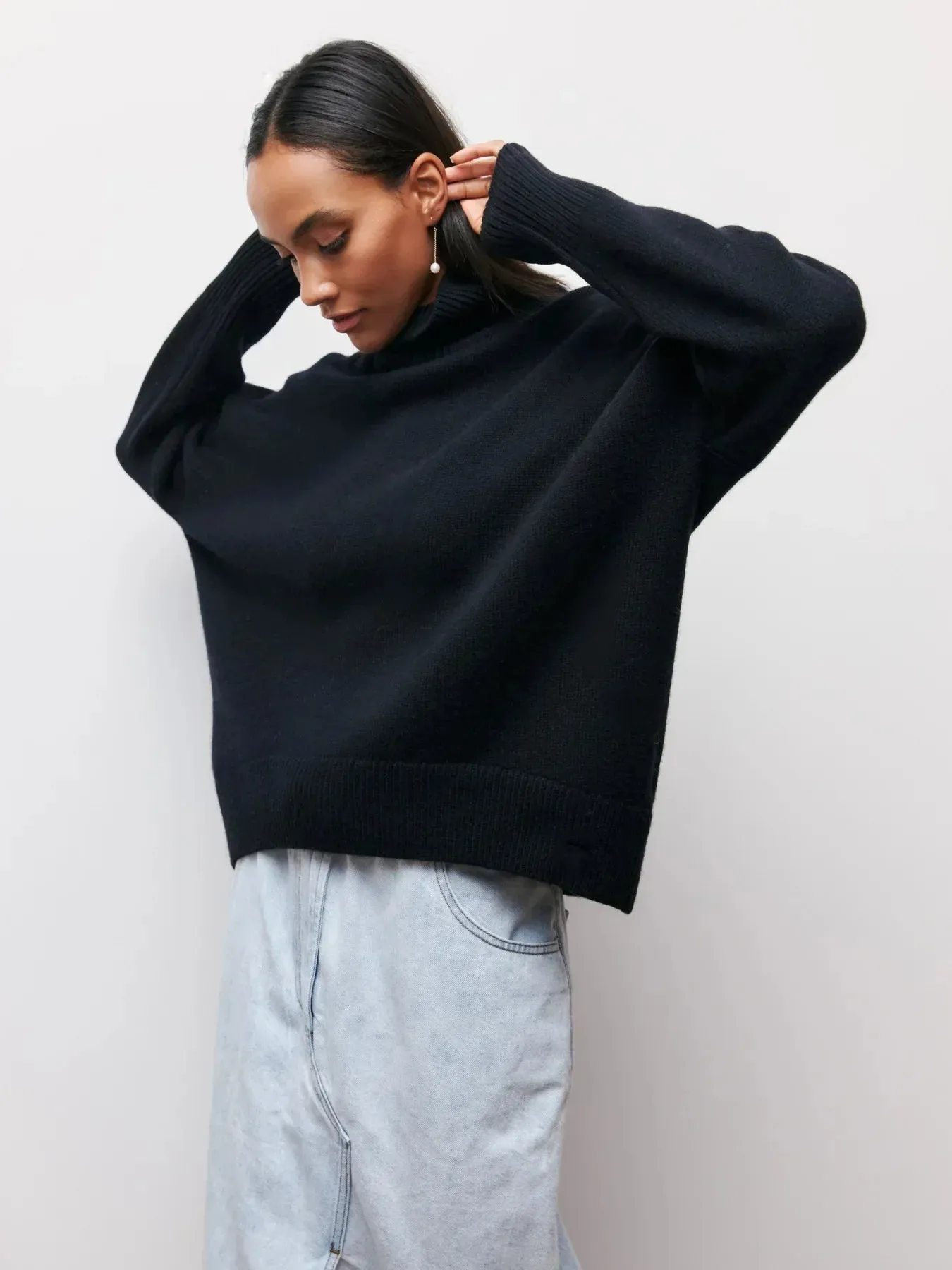 ALYSSA - Elegant Turtleneck Sweater