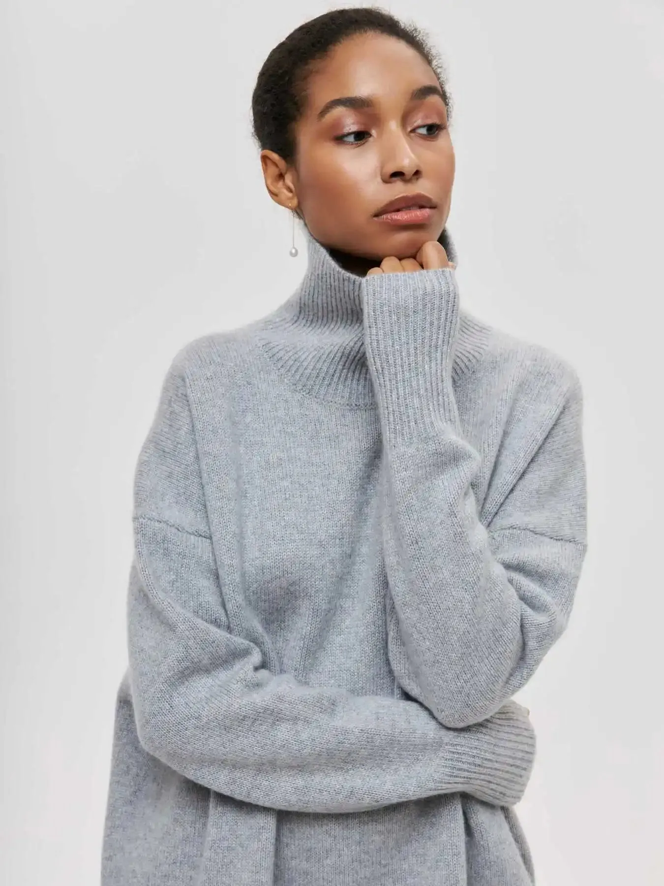 ALYSSA - Elegant Turtleneck Sweater