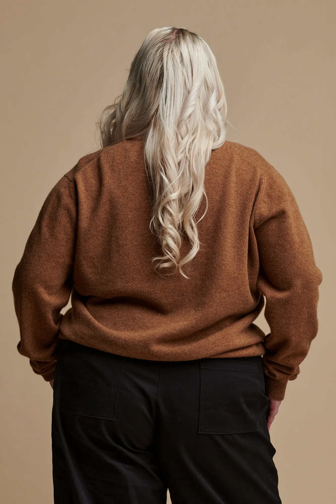 Women's Lambswool Crew Neck - Dark Camel